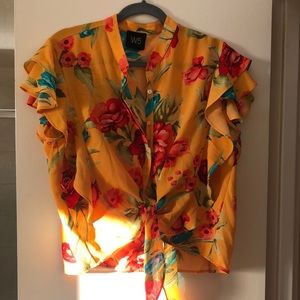 Super cute yellow tummy top